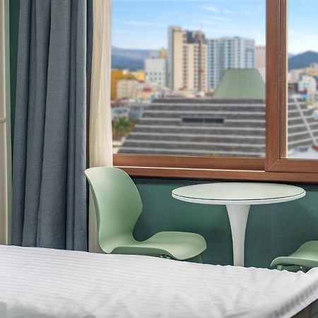 Hiker Hotel Чечжу Екстер'єр фото