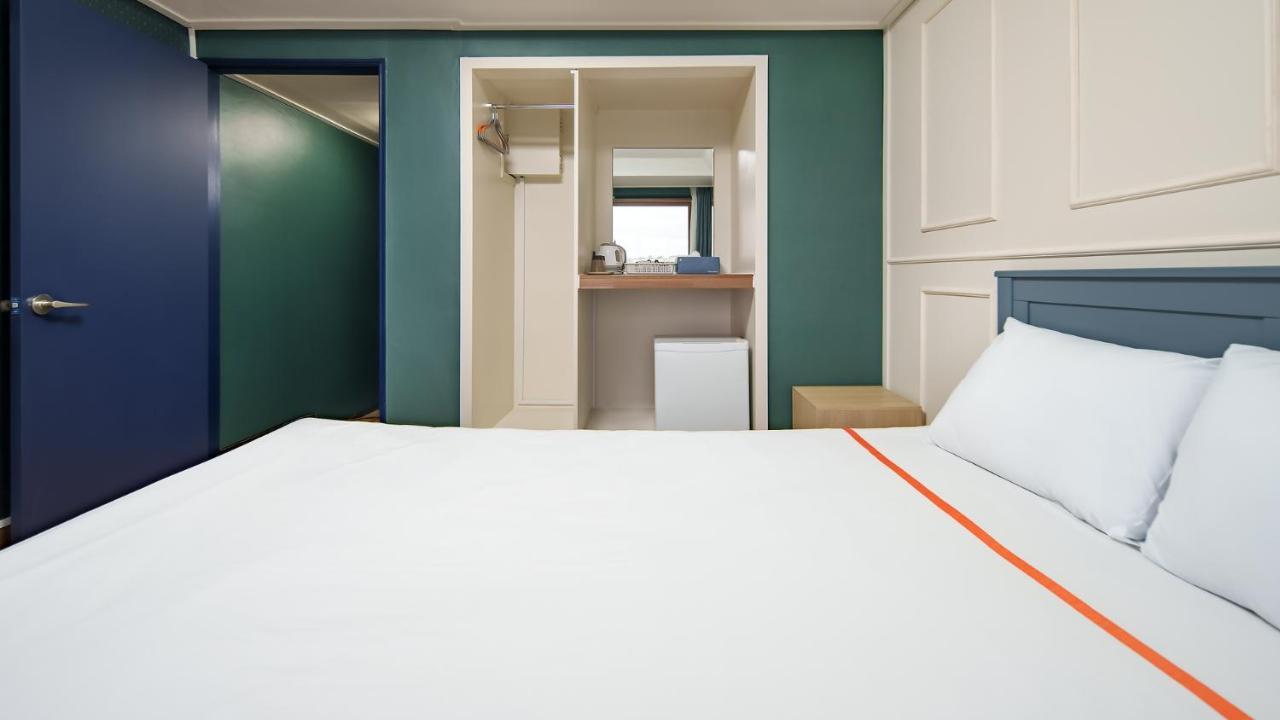 Hiker Hotel Чечжу Екстер'єр фото